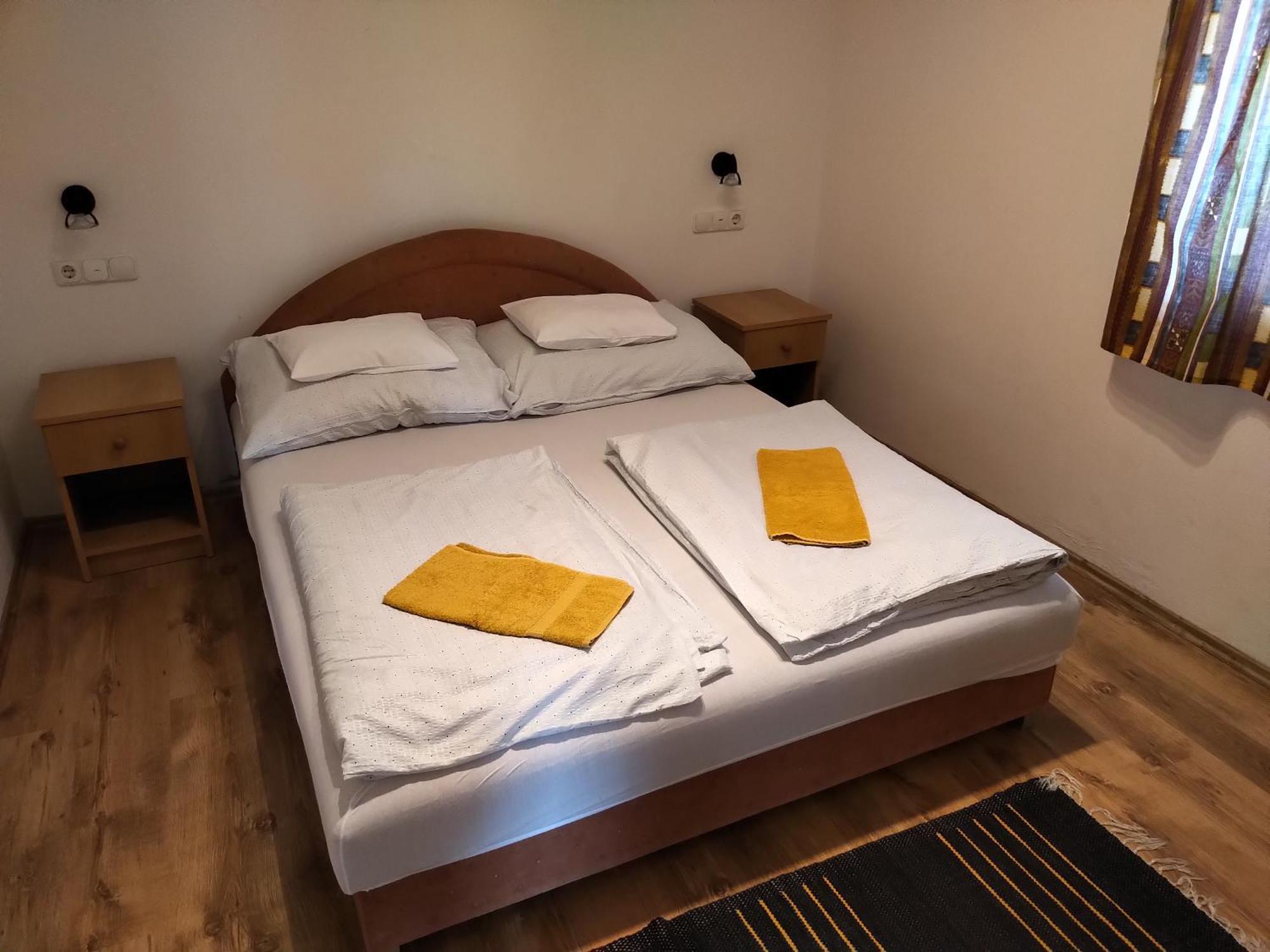 Reteshaz Strudelhaus Apartmanhaz วอนยาร์ควาเชกี ภายนอก รูปภาพ