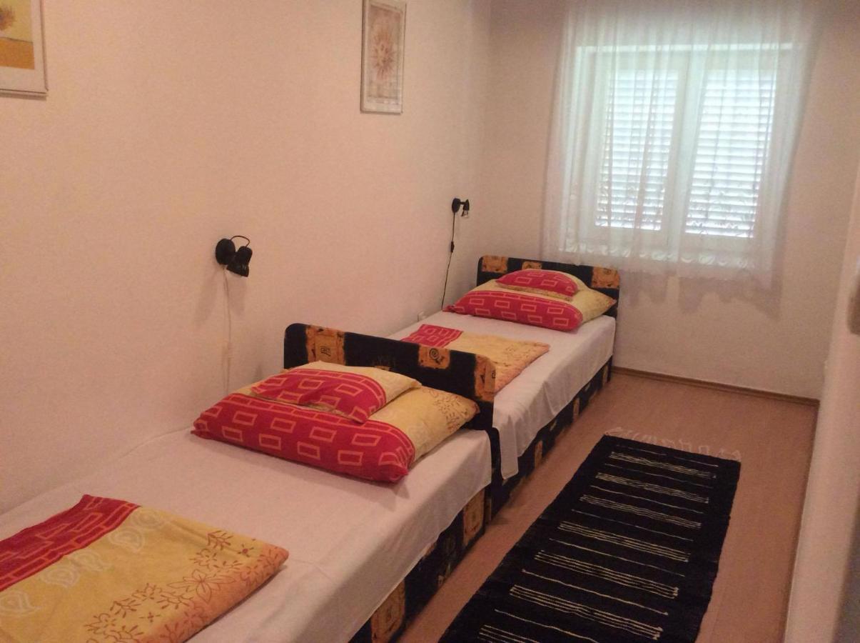 Reteshaz Strudelhaus Apartmanhaz วอนยาร์ควาเชกี ภายนอก รูปภาพ