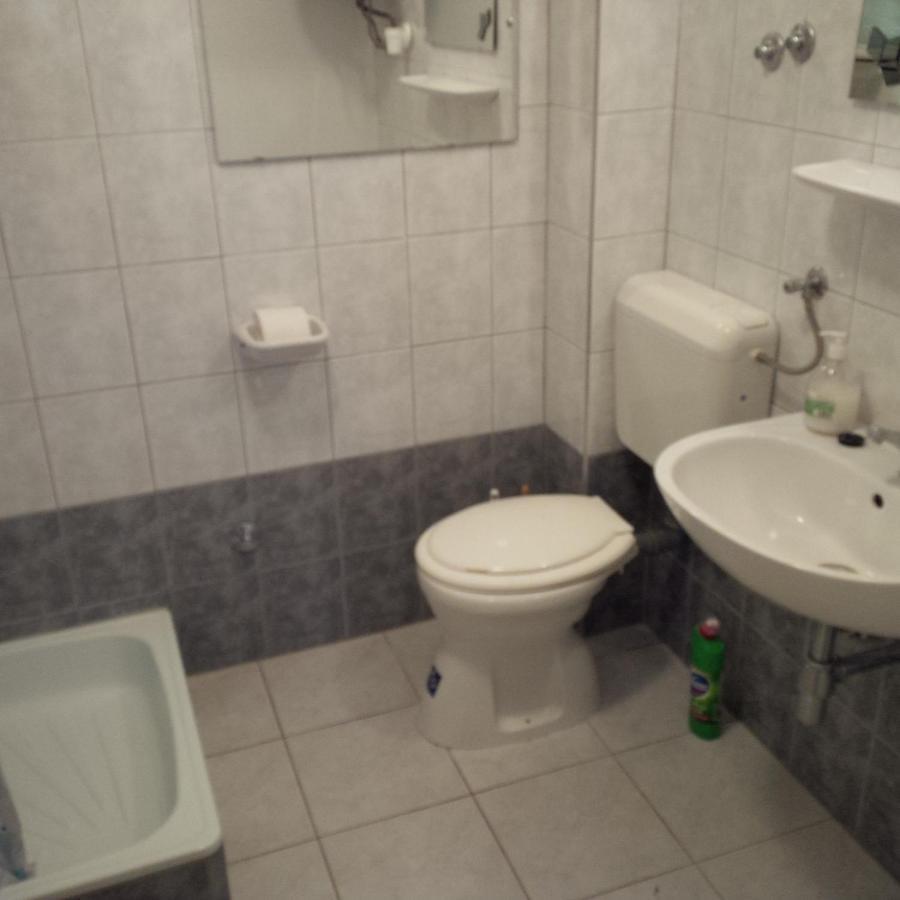 Reteshaz Strudelhaus Apartmanhaz วอนยาร์ควาเชกี ภายนอก รูปภาพ